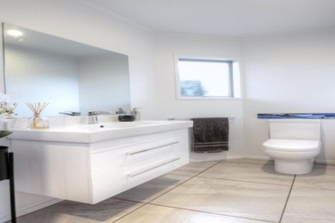 Photo of property in 8 Petersen Place, Opotiki, 3122