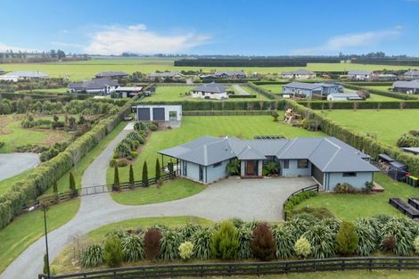 Photo of property in 28 Landsborough Drive, Darfield, 7571