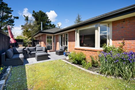 Photo of property in 92 Milns Road, Halswell, Christchurch, 8025