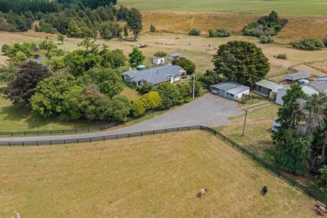 Photo of property in 517 Leedstown Road, Hunterville, Marton, 4787