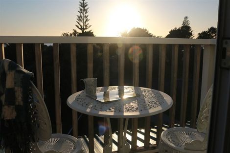 Photo of property in 102 Blue Pacific Parade, Riversdale Beach, Masterton, 5872