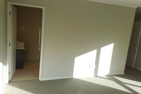 Photo of property in 76 Westgate Drive, Massey, Auckland, 0614