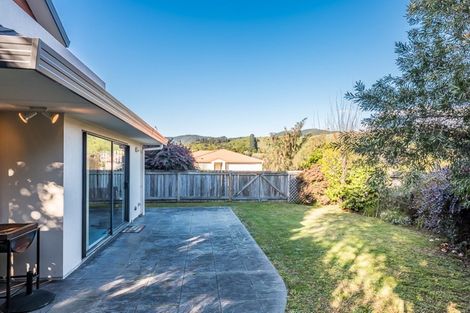 Photo of property in 4 Lorna Irene Drive, Raumati South, Paraparaumu, 5032