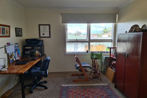 Photo of property in 21 Havelock Avenue, Forrest Hill, Auckland, 0620