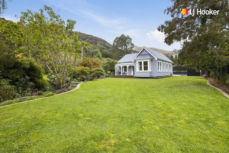 Photo of property in 10 Bacon Street, Broad Bay, Dunedin, 9014