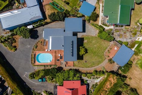 Photo of property in 40 Belleview Terrace, Mount Pleasant, Christchurch, 8081