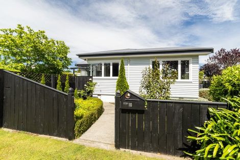 Photo of property in 10 Plassey Street, Havelock North, 4130