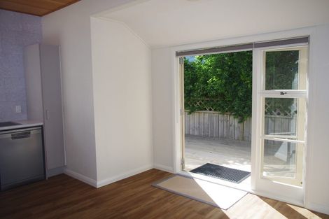 Photo of property in 86 Avondale Road, Avondale, Christchurch, 8061