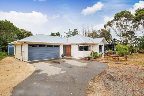 Photo of property in 264 Motuiti Road, Foxton, 4891