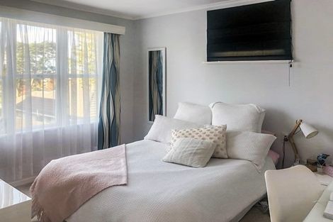 Photo of property in 85 Albany Highway, Unsworth Heights, Auckland, 0632