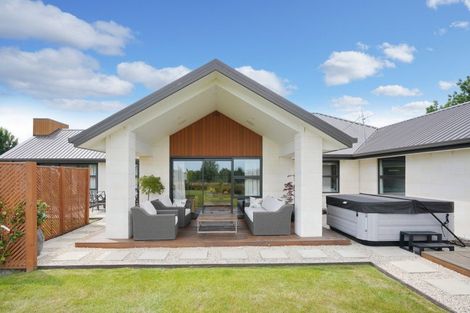 Photo of property in 11 Mara-kai Place, Pegasus, 7612