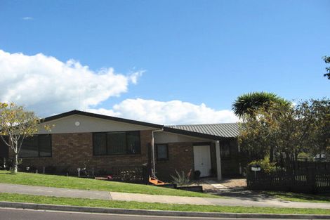 Photo of property in 2 Astor Place, Welcome Bay, Tauranga, 3112