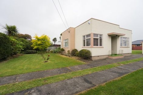 Photo of property in 11 Mortlake Street, Islington, Christchurch, 8042