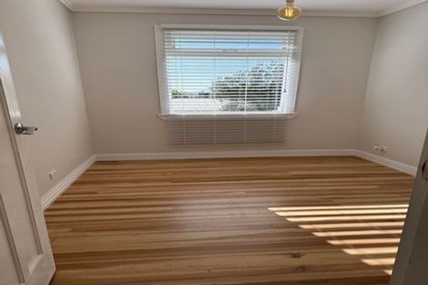 Photo of property in 34 Tawa Terrace, Tawa, Wellington, 5028