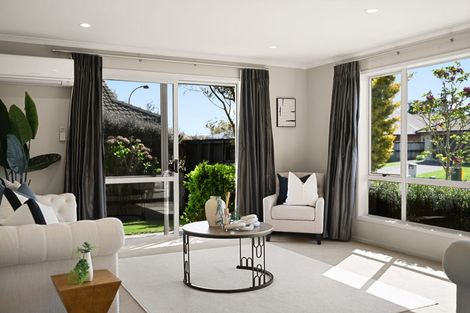 Photo of property in 20 Malbec Place, Rototuna, Hamilton, 3210