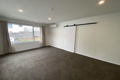 Photo of property in 3/8 West Street, Papakura, 2110