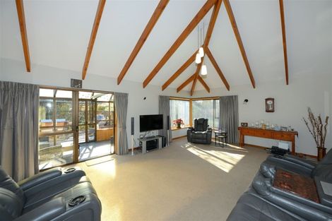 Photo of property in 220 Major Hornbrook Road, Mount Pleasant, Christchurch, 8081