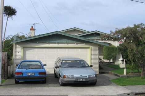 Photo of property in 18 Potomaru Street, Boulcott, Lower Hutt, 5010