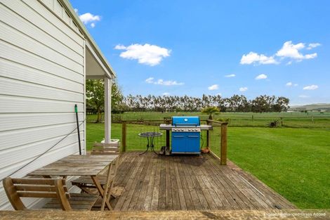 Photo of property in 10 Singleton Street, Waikari, 7420