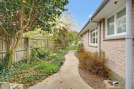 Photo of property in 31 Mappleton Avenue, Burnside, Christchurch, 8053