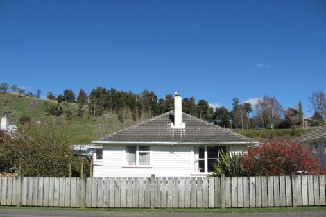Photo of property in 30 Goldfinch Street, Taihape, 4720