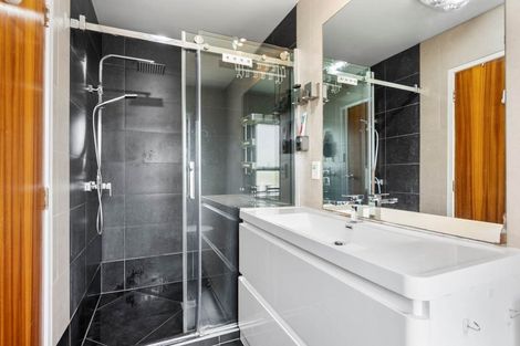 Photo of property in 157 Triangle Road, Massey, Auckland, 0614