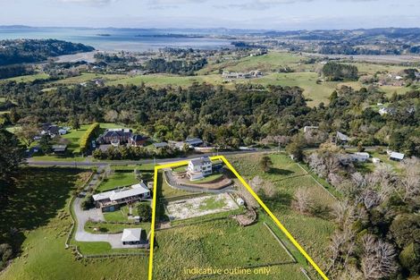 Photo of property in 56 Whites Road, Whitford, 2571