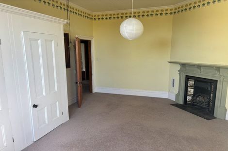 Photo of property in 12 Fairview Crescent, Kelburn, Wellington, 6012