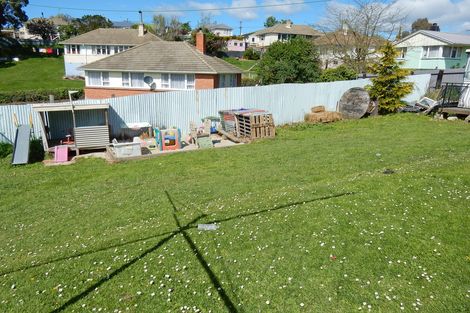 Photo of property in 17 Blyth Street, Holmes Hill, Oamaru, 9401