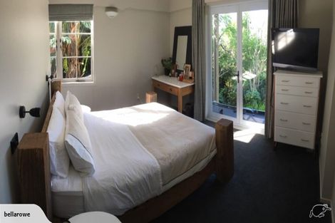 Photo of property in 85 Exmouth Road, Northcote, Auckland, 0627