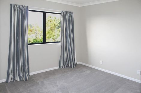 Photo of property in 153 Ruapehu Drive, Fitzherbert, Palmerston North, 4410