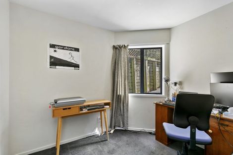 Photo of property in 30 Lawson Place, Mount Victoria, Wellington, 6011