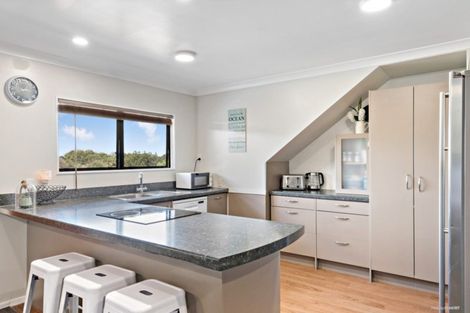 Photo of property in 16 Nikau Place, Pukete, Hamilton, 3200