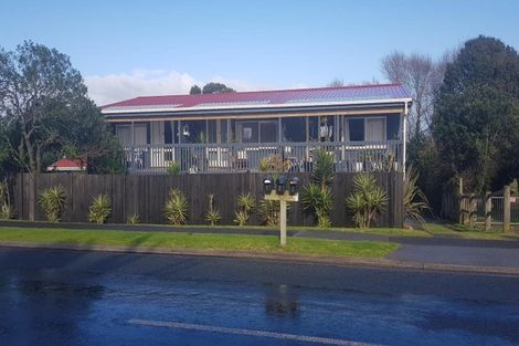 Photo of property in 3/130 Pukehina Parade, Pukehina, 3189