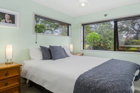 Photo of property in 16 Harbour View Road, Point Wells, Warkworth, 0986