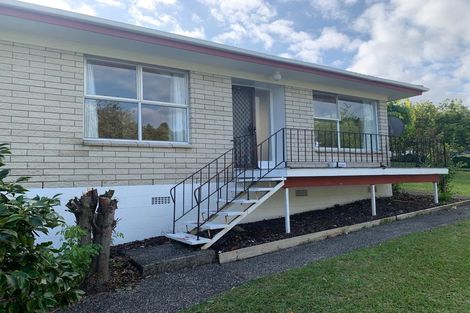 Photo of property in 12 Coubray Place, Botany Downs, Auckland, 2010