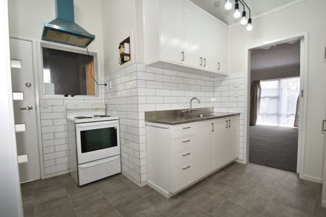 Photo of property in 2/40 Leslie Avenue, Sandringham, Auckland, 1025