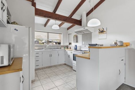 Photo of property in 7 Pandora Place, Welcome Bay, Tauranga, 3112