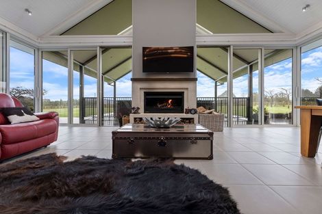 Photo of property in 100 Wingatui Road, Mosgiel, 9024