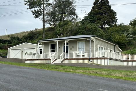 Photo of property in 33 Koheroa Road, Mercer, 2474