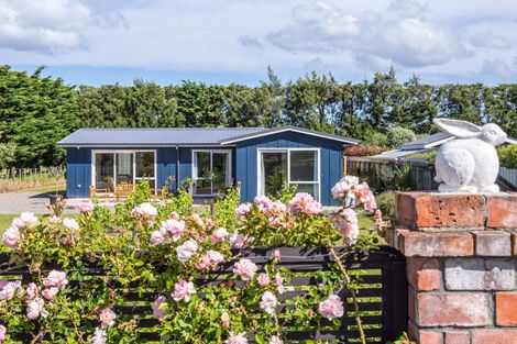 Photo of property in 56 Princess Street, Martinborough, 5711