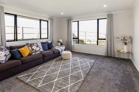 Photo of property in 79 Murray Ward Drive, Te Kauwhata, 3710