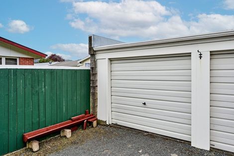 Photo of property in 5 Lane Street, Wallaceville, Upper Hutt, 5018