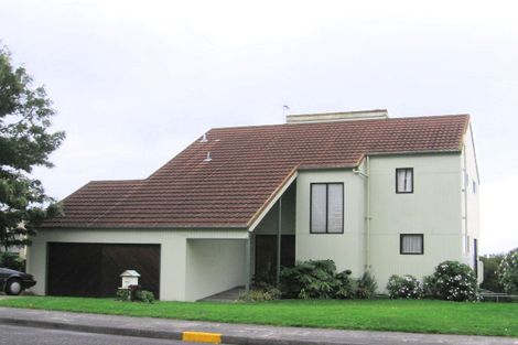 Photo of property in 144 Winara Avenue, Waikanae, 5036