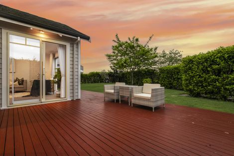 Photo of property in 5 Turua Rise, Karaka, Papakura, 2113