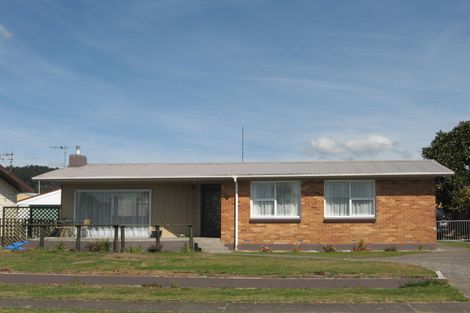 Photo of property in 7 Clouston Crescent, Fenton Park, Rotorua, 3010