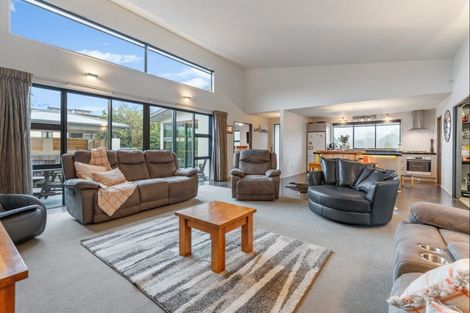 Photo of property in 26 Grandvista Drive, Green Island, Dunedin, 9018