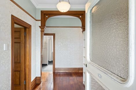 Photo of property in 263 Carrington Street, Vogeltown, New Plymouth, 4310