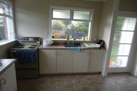 Photo of property in 2/17a Kitchener Road, Sandringham, Auckland, 1025