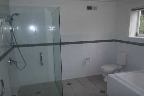 Photo of property in 42 Bassett Road, Remuera, Auckland, 1050